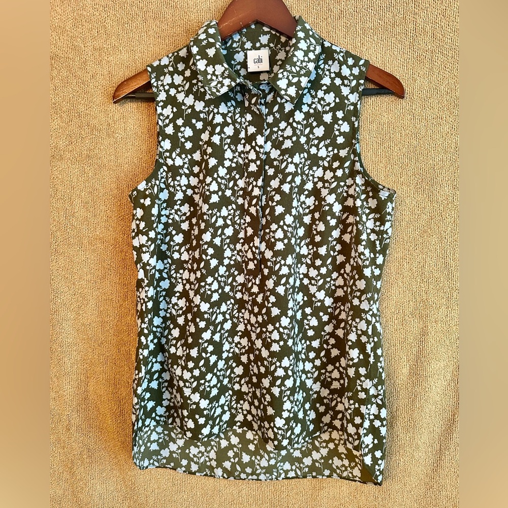 Cabi Sleeveless Button Up Tanks Size small
